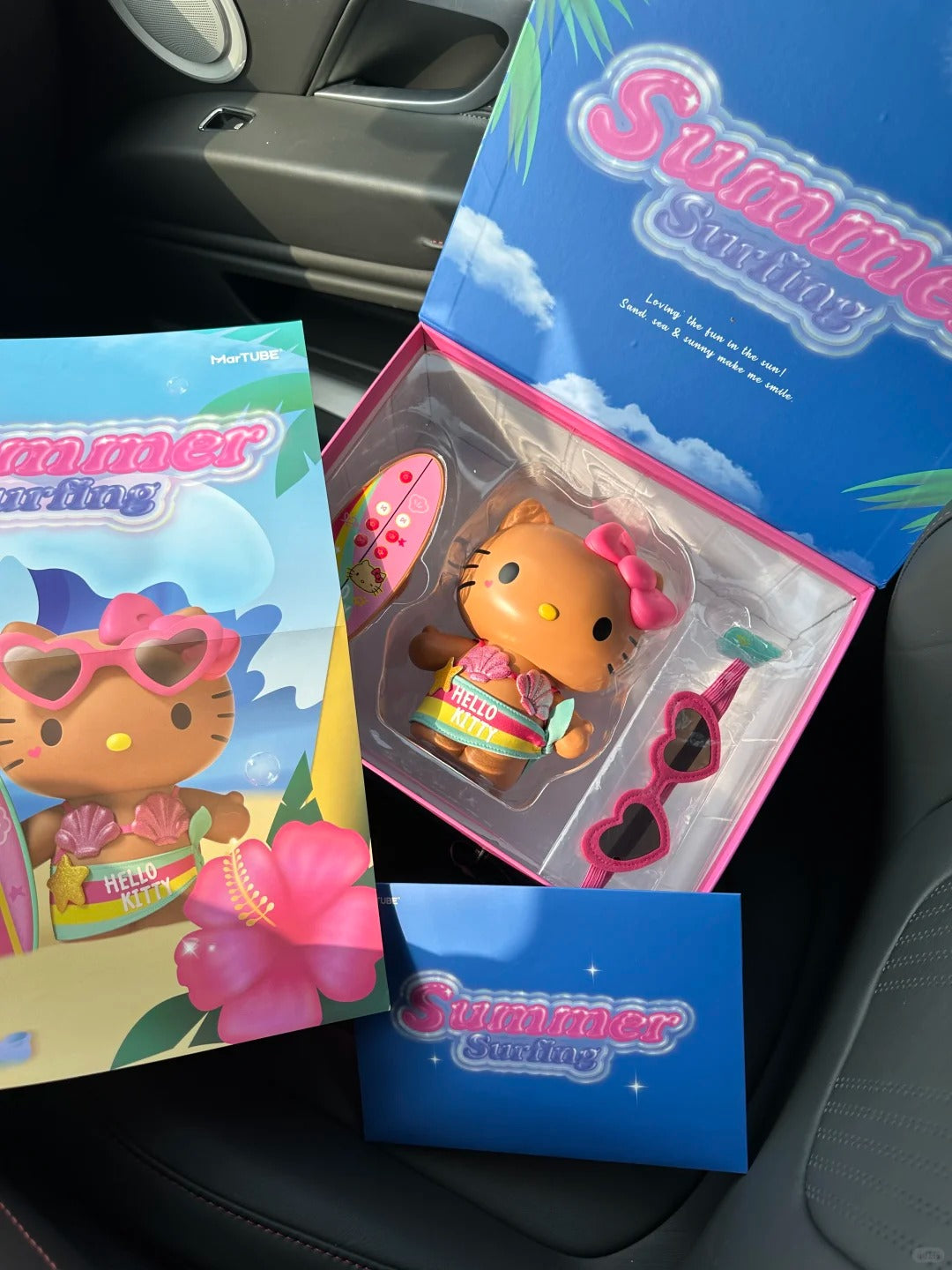 Hello Kitty Bluetooth Speaker Beach Surfing gift box