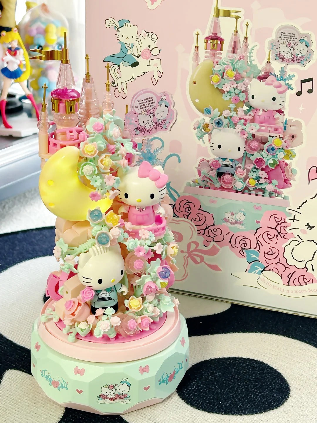 Hello Kitty Moonlight Love Song Building Block Music Box