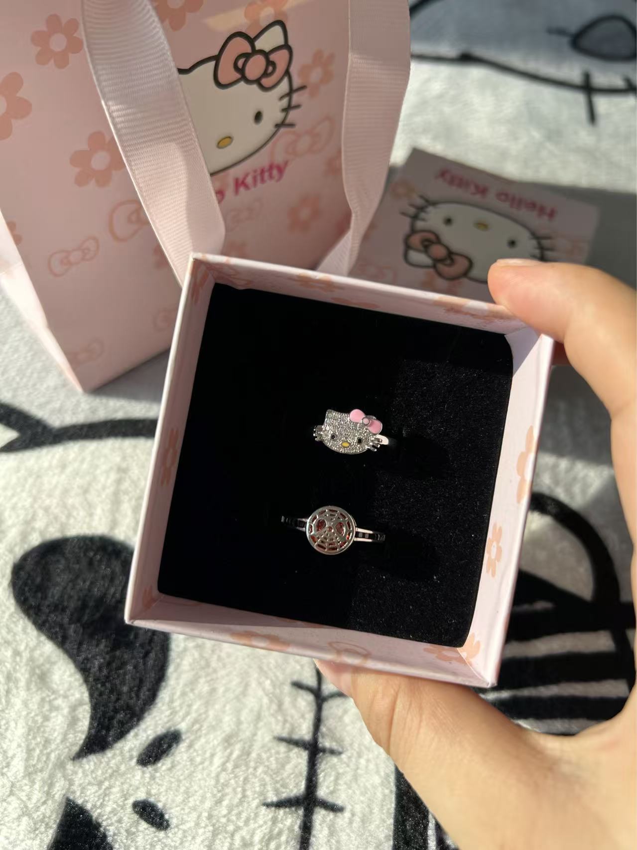 HK Spider-Man Couple Rings