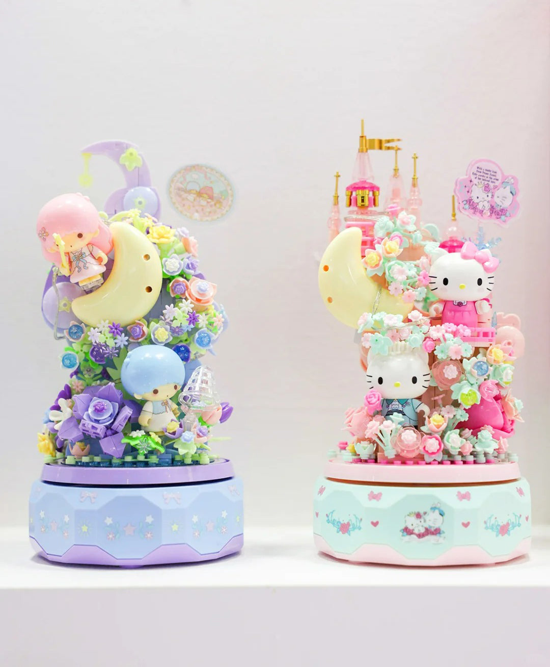 Hello Kitty Moonlight Love Song Building Block Music Box