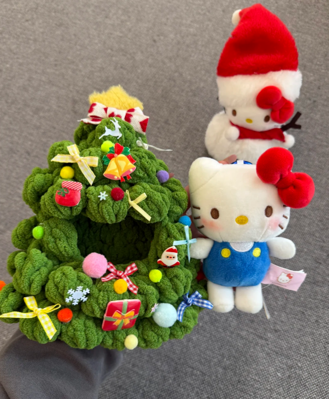 HK Christmas Tree Ornaments