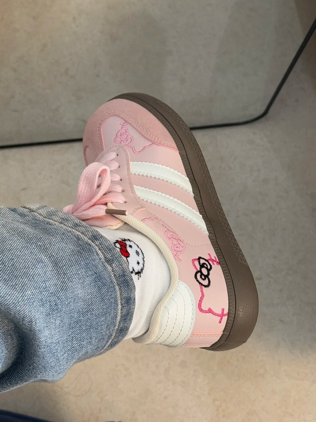 Hello kitty Embroidery Cute Sneakers Casual Fashion Shoes