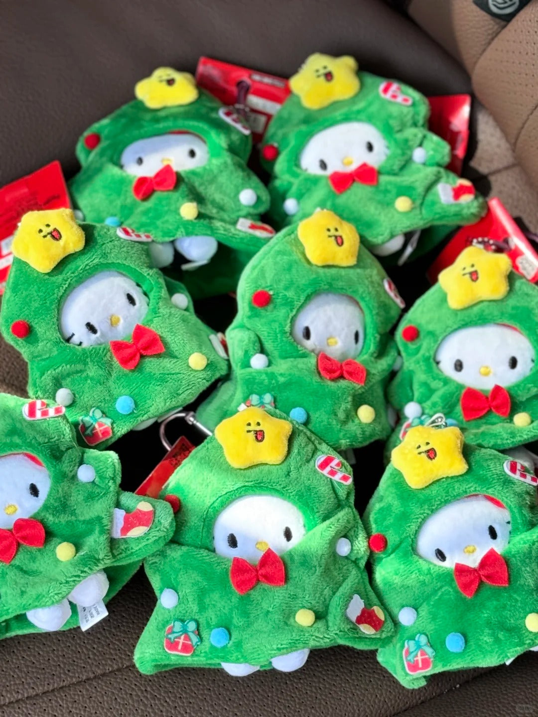 HelloKitty Christmas Plushie Keychain
