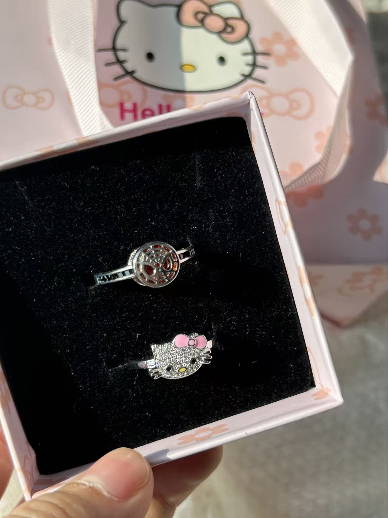 HK Spider-Man Couple Rings