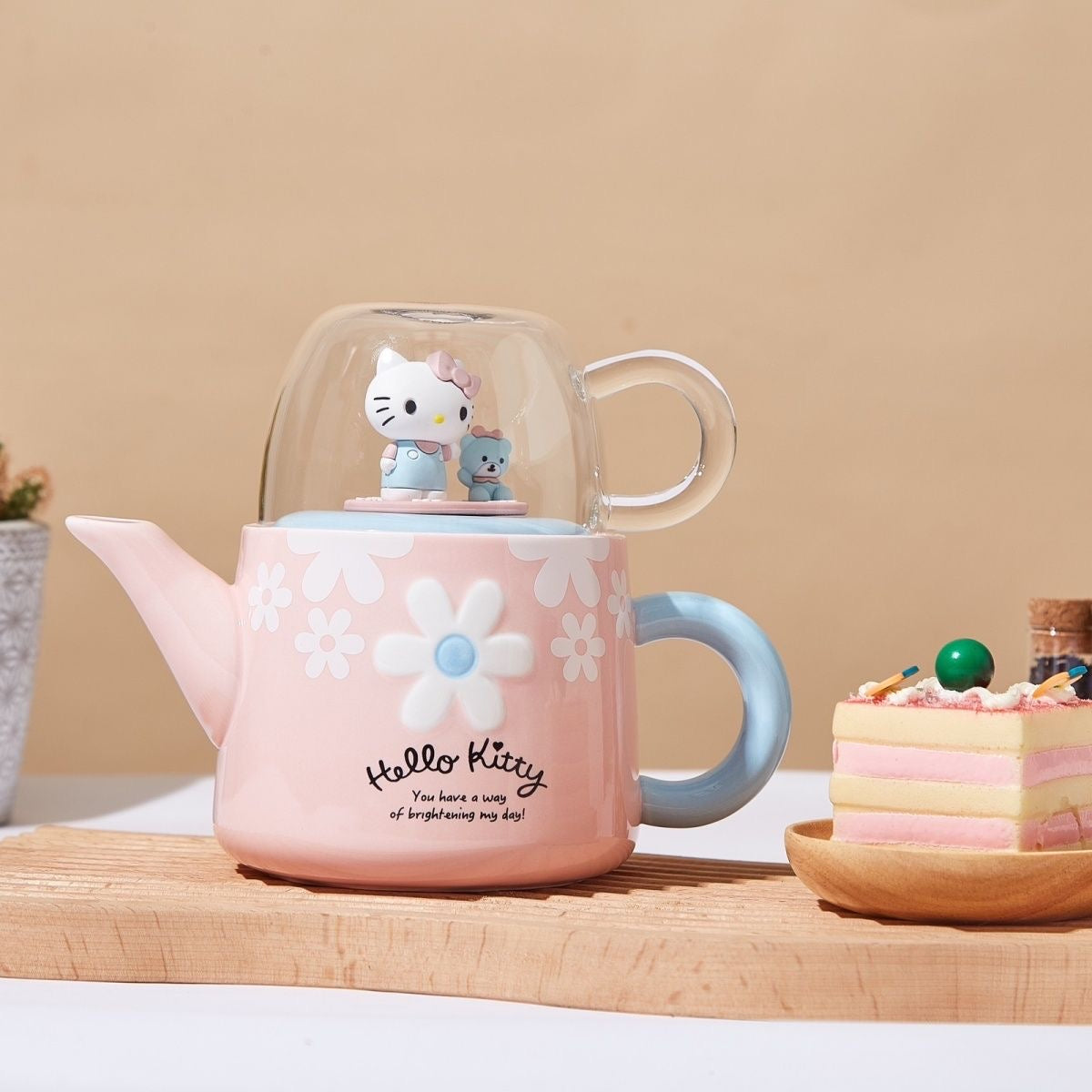 Hello kitty Ceramics Tea Post with Glass Cup 580ml