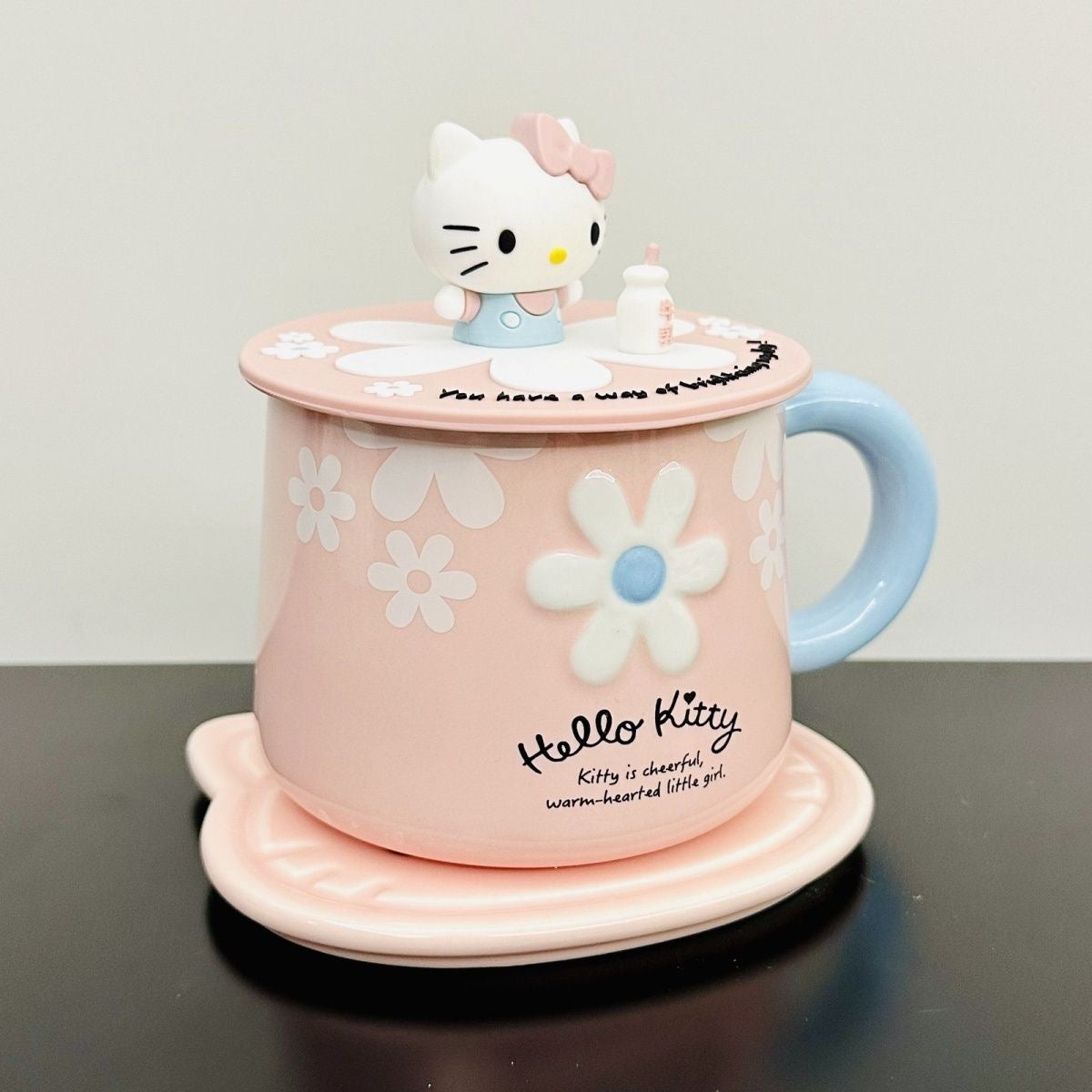 Hello Kitty Ceramic Cup with Coaster Silicon Lid 400ml