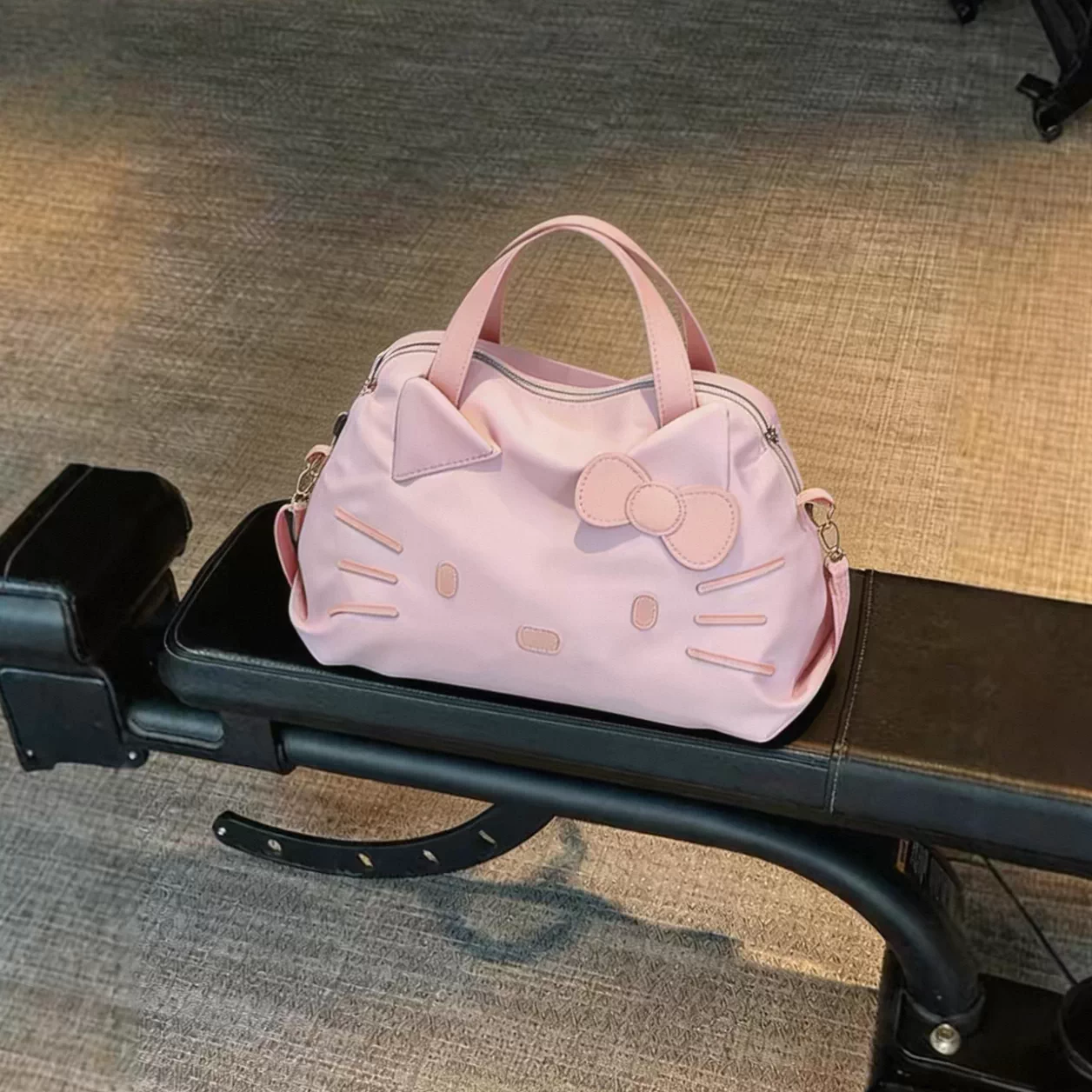 H K gym bag with large capacity