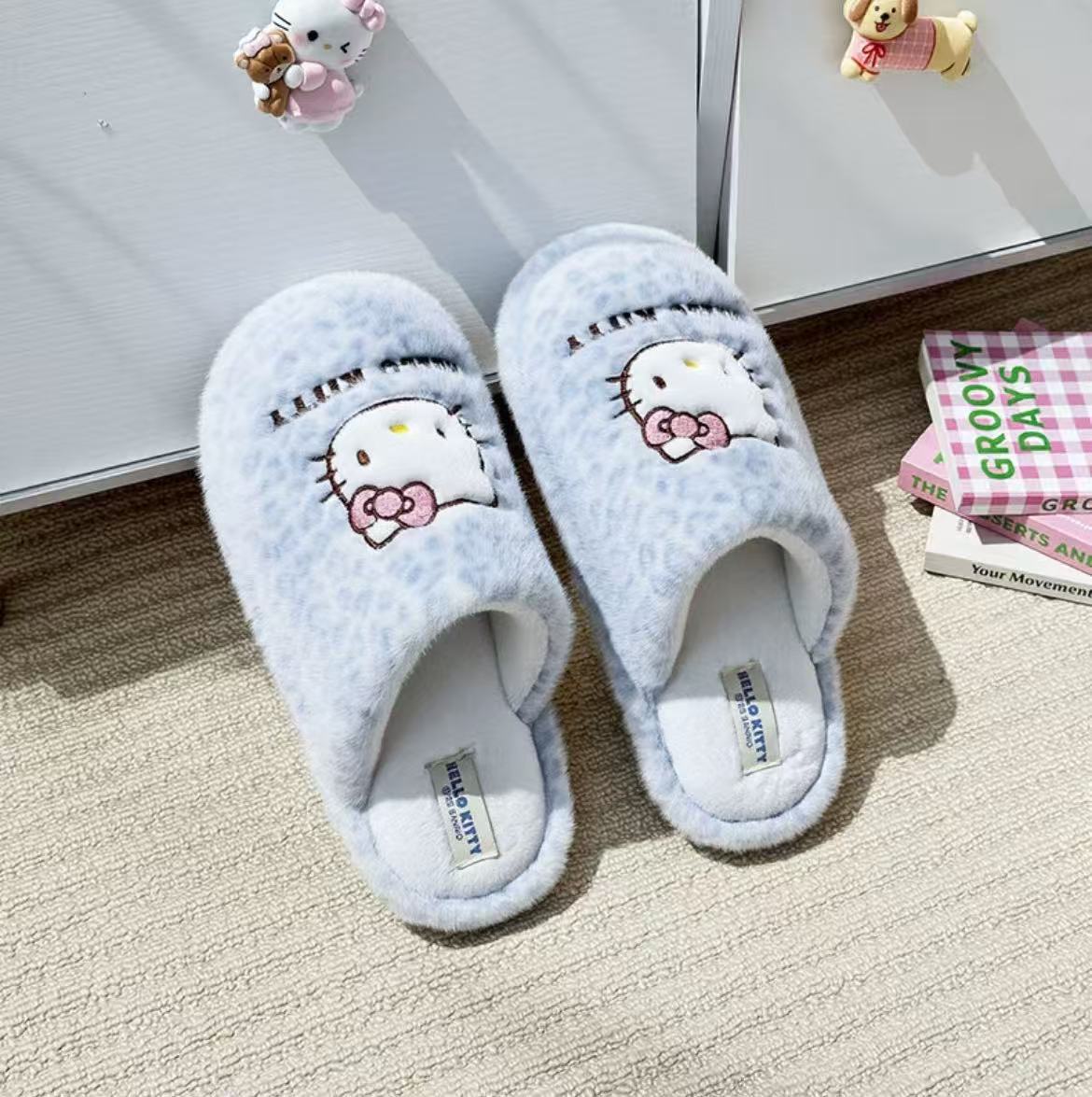 Hello Kitty Leopard Fluffy Slipper
