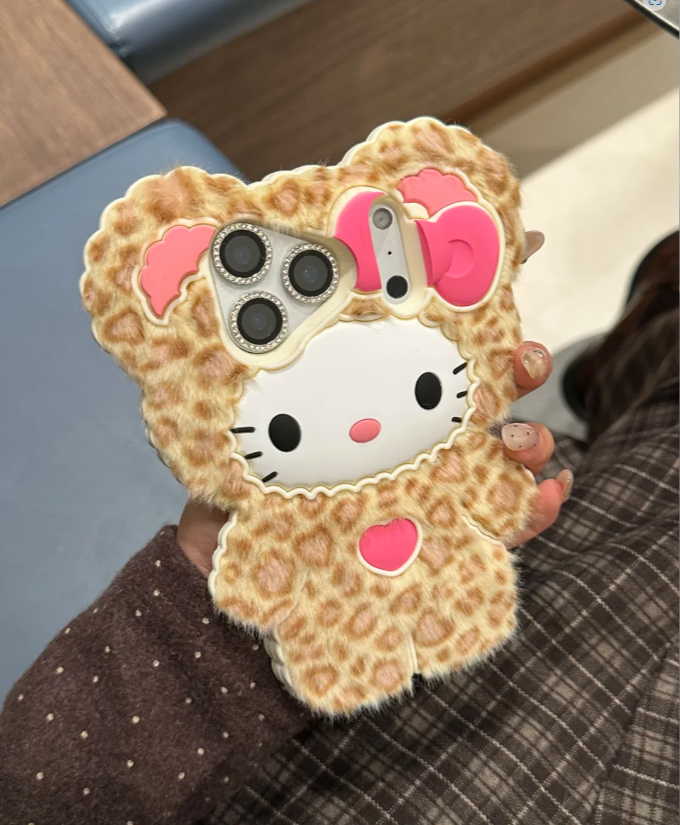 HK Cute Leopard-Print Plush Silicone Phone Case