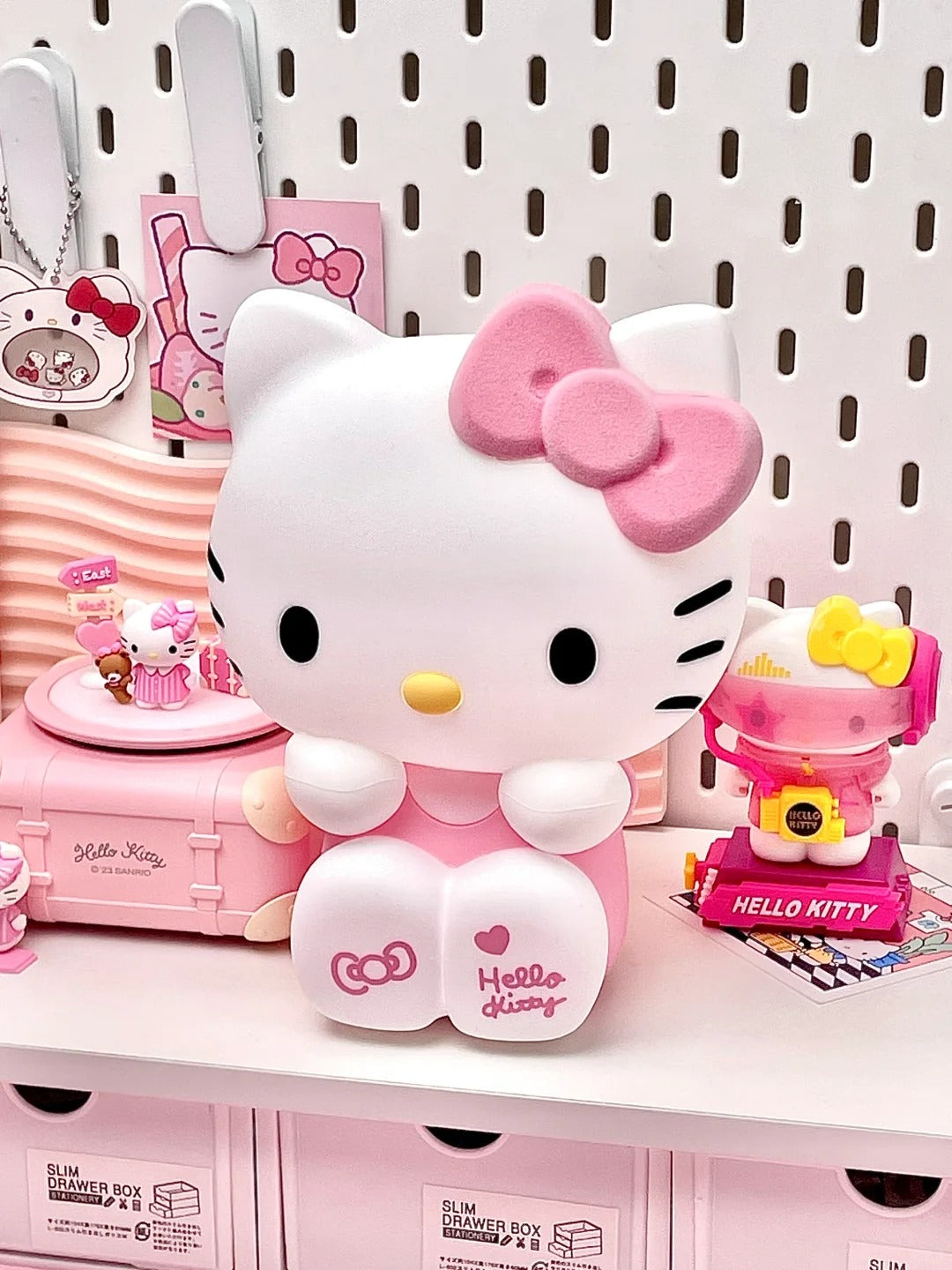 Hello Kitty Touch lamp