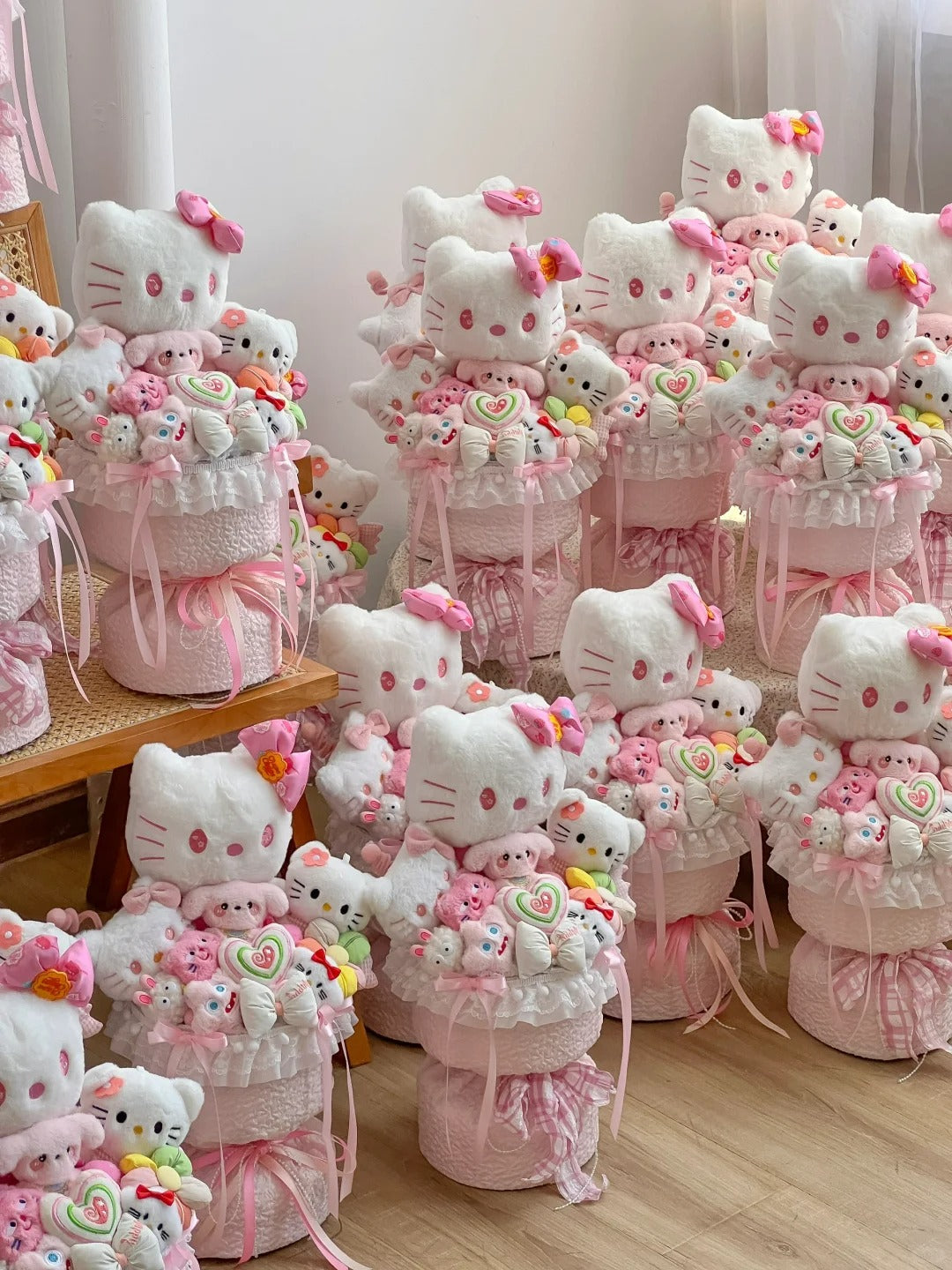 Hello Kitty Plush Figure Bouquet