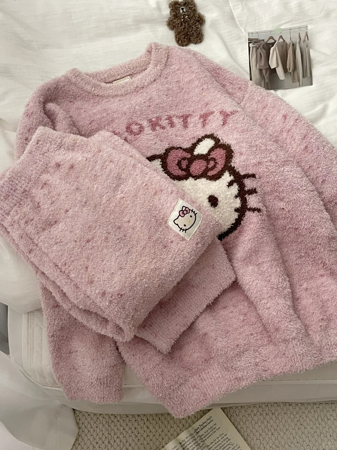 Hello Kitty fuzzy Long Sleeve Lounge wear Pajama Set