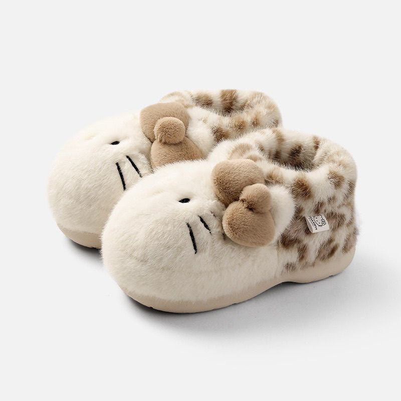 HK closed-toe slippers for warmth
