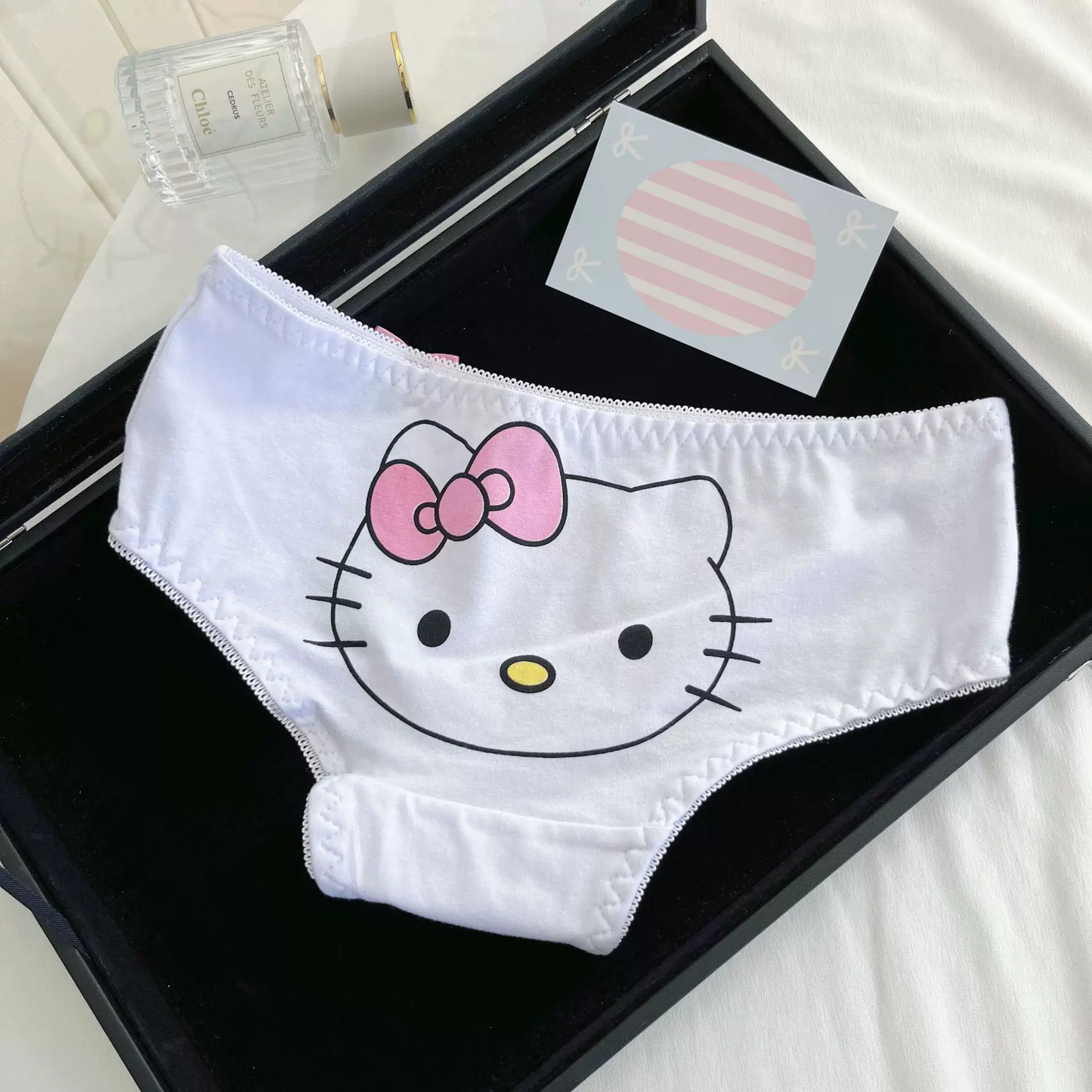 H K Women's Printed Underwear