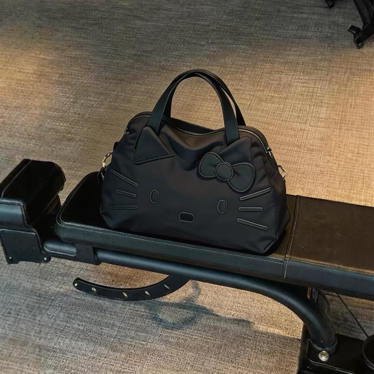 H K gym bag with large capacity