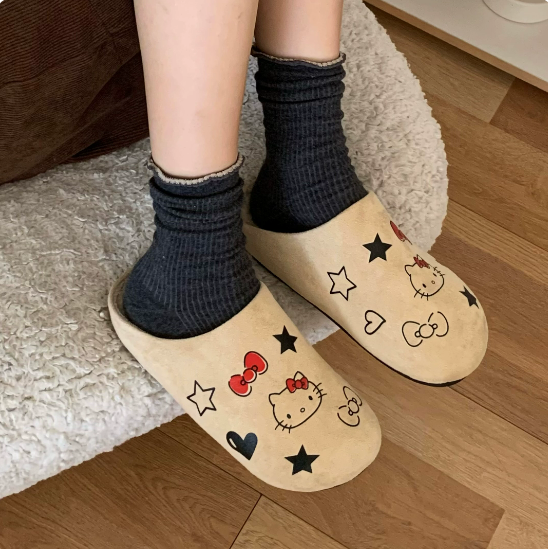 Hello Kitty plush warm slippers
