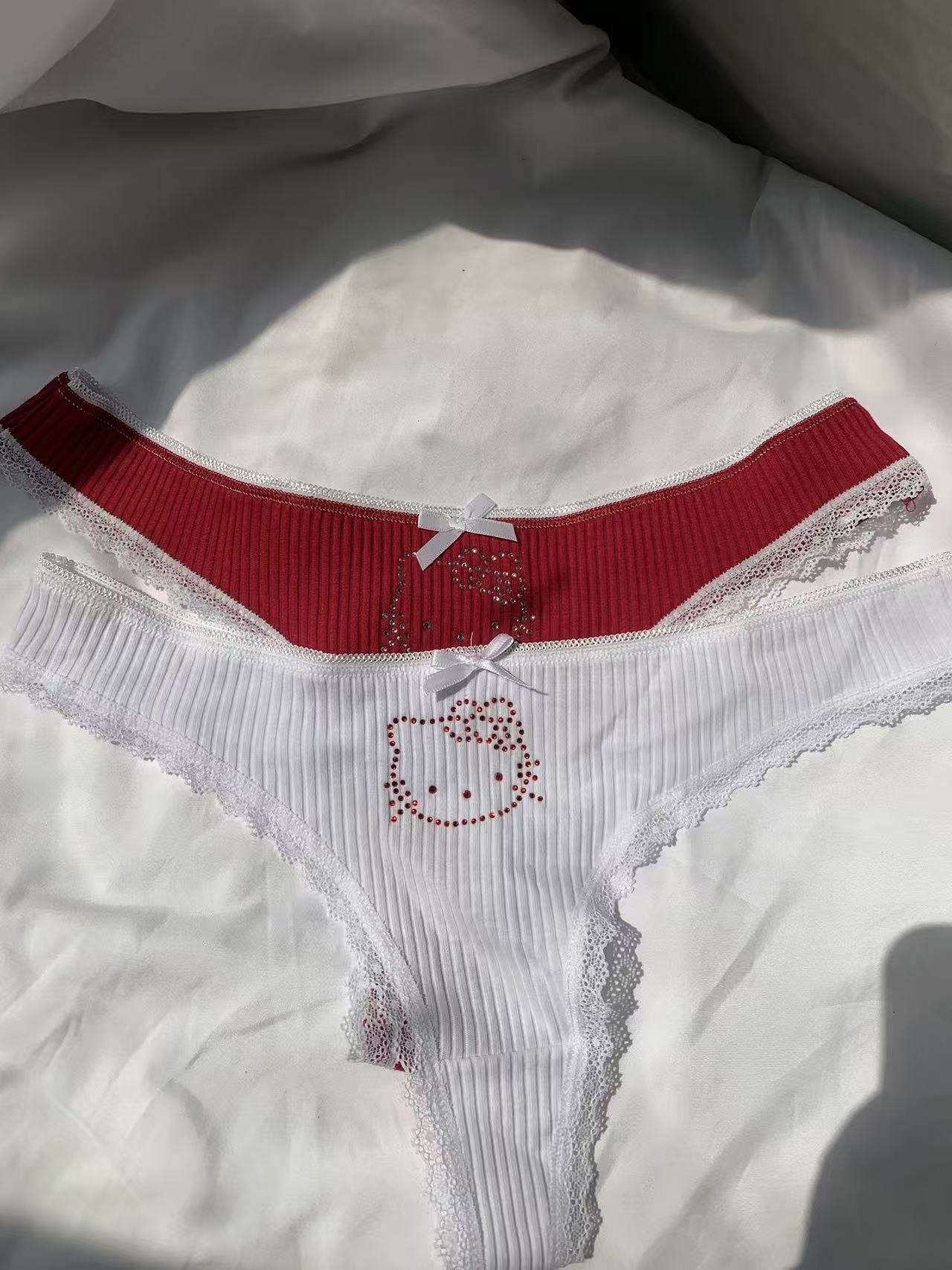 H k Women's Triangle Panties