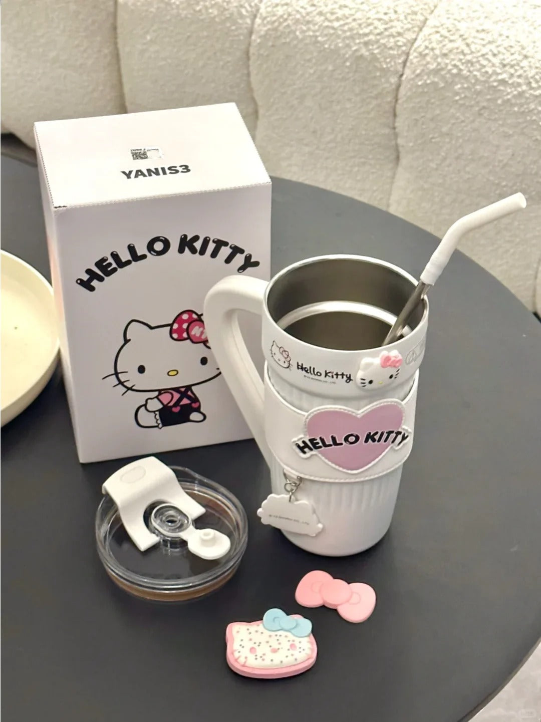 Sanrio 40 oz Tumbler with Handle Insulated Cup with Lid