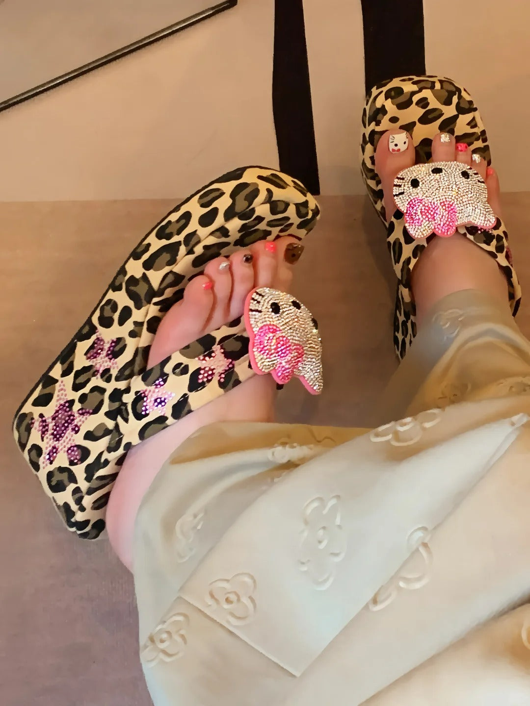 Hellokitty Handmade Rhinestone Leopard Print Women's Sandals Cute Slippers