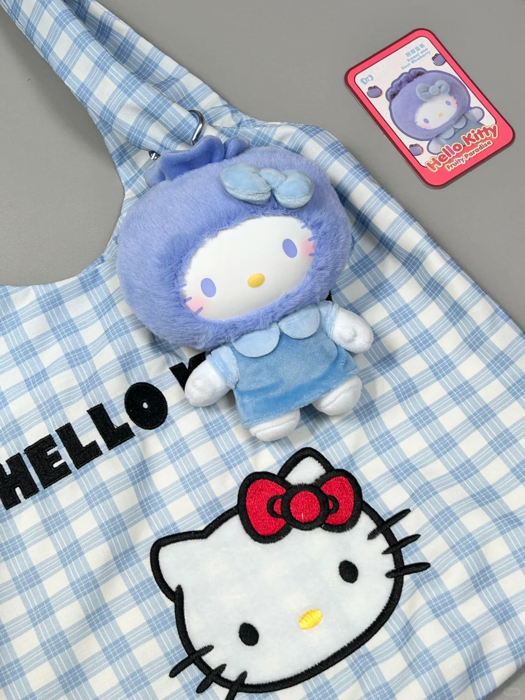 Hellokitty Fruity Paradise Vinyl Face Blind Box